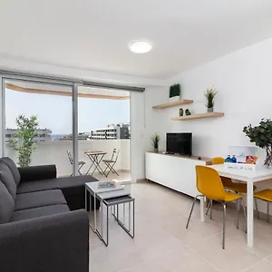  Apartment Homeforguest Modern And Recently Renovated In Arona Spain